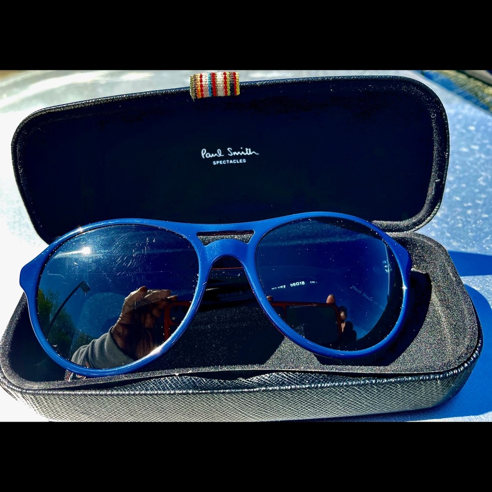 Paul Smith ‘Smile’ sunglasses